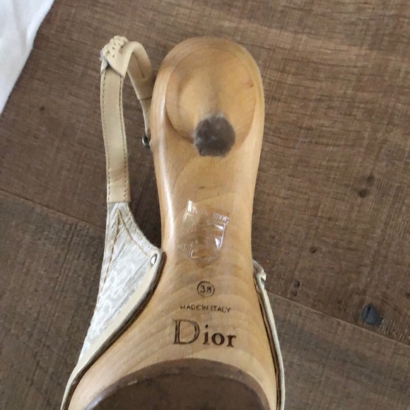 Dior “My Sandale” in color “Marron” - Picture 3 of 5